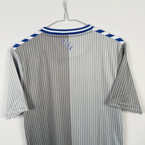 IMG_4484 Everton FC Fußballtrikot, 2023/24 Third, ausgezeichneter Zustand - siehe extra 7