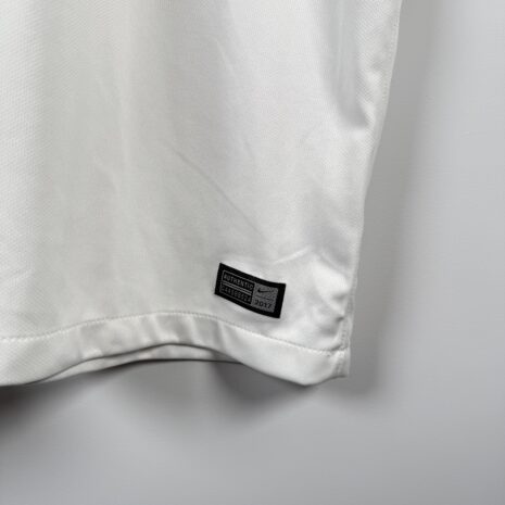 IMG_6742 Tottenham Hotspur FC Fußballtrikot, 2017/18 Home, sehr guter Zustand - leichte Verschmutzung auf der Vorderseite - siehe extra 5