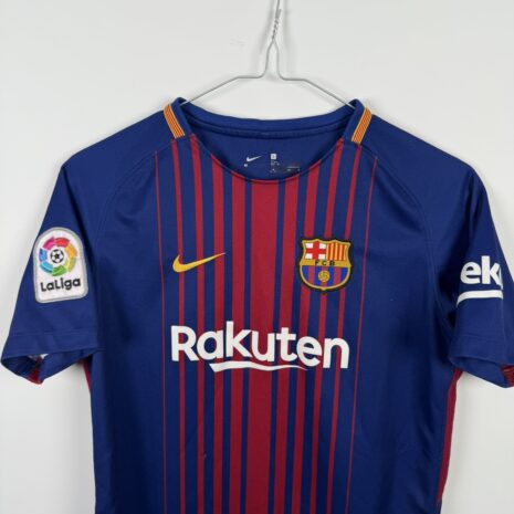 IMG_7466 FC Barcelona football shirt, 2017/18 Home, good condition - slight amount of micro stitching.- close-up on front