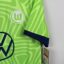 VFL Wolfsburg Fußballtrikot, 2022/23 Home, bnwt Zustand - Trikot neu, mit Tags, hat jedoch ein Micro Pull auf dem Rücken - siehe extra 3