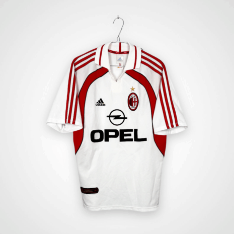 AC Milan Fußballtrikot, 2000/02 Away, sehr guter Zustand - leichte Verschmutzung an einem der Ärmel und ein Mikrofleck auf dem Rücken.
