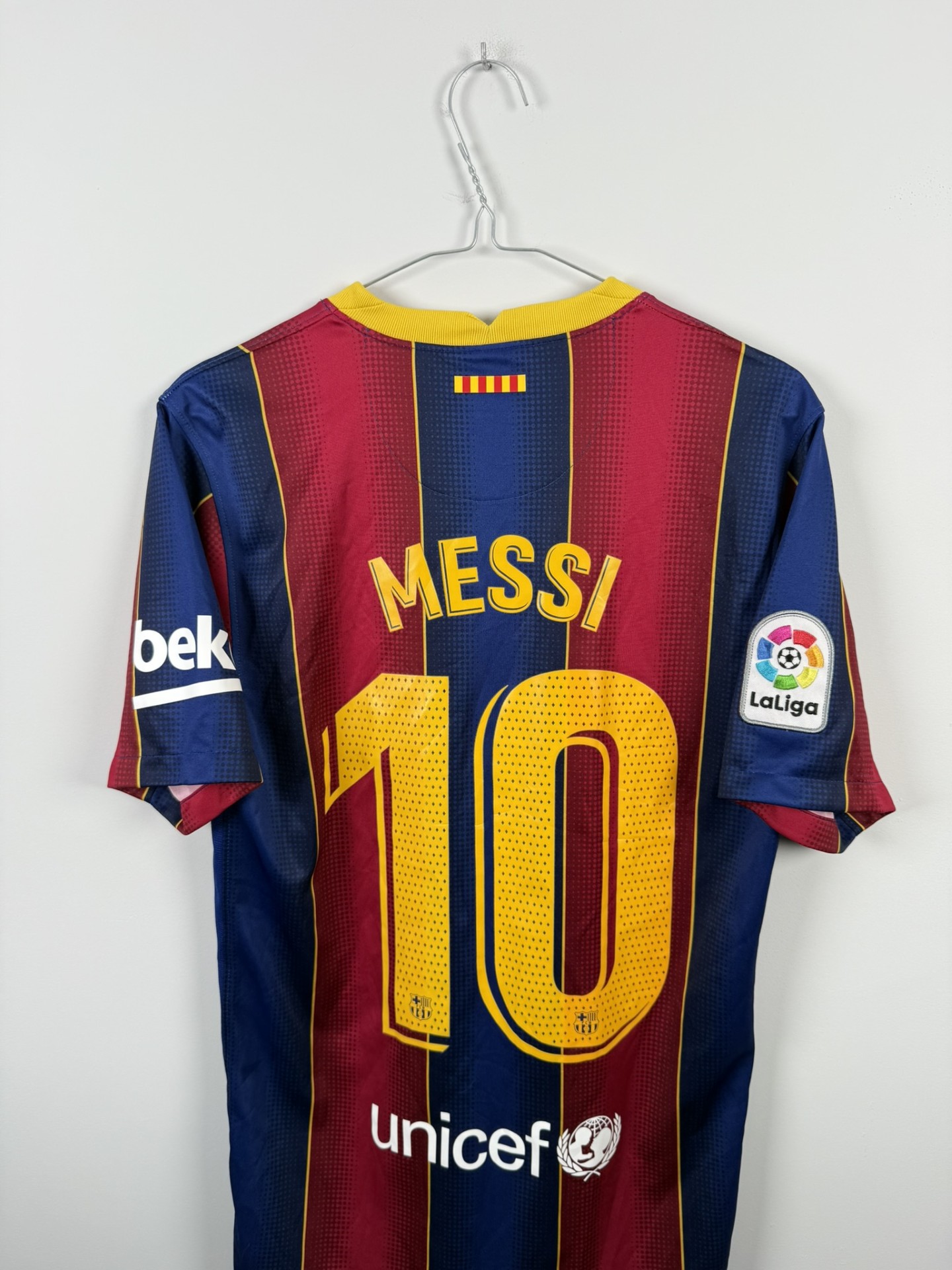 FC Barcelona 2020/21 Home 10 Messi football shirt [S] - Original