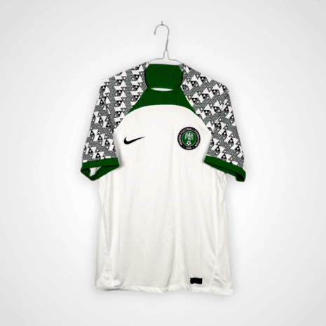 Photoroom_020_20251107_103426