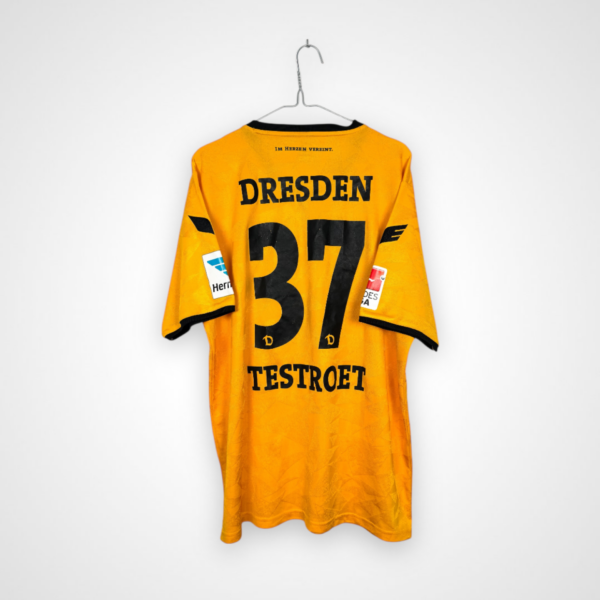 Dynamo Dresden football shirt 2016/17 Home 37 Testroet [XXL].