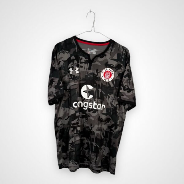 ST. Pauli 2017/18 Third [L]