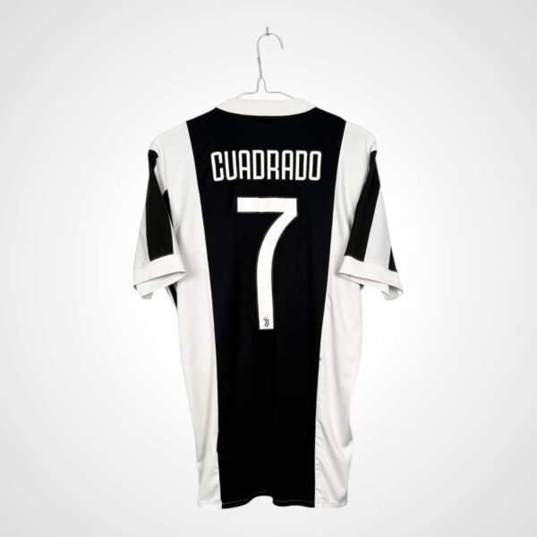 Koszulka piłkarska Juventus FC 2017/18 Home 7 Cuadrado [M]